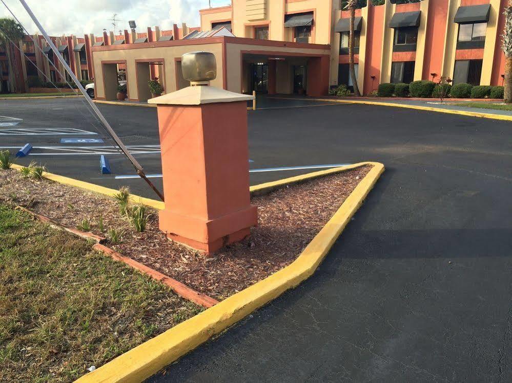 Valuelodge Busch Gardens - Motel